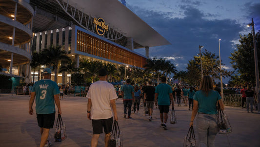 Hard Rock Stadium Bag Policy: Dolphins Clear Bag Rules (2026 Season)